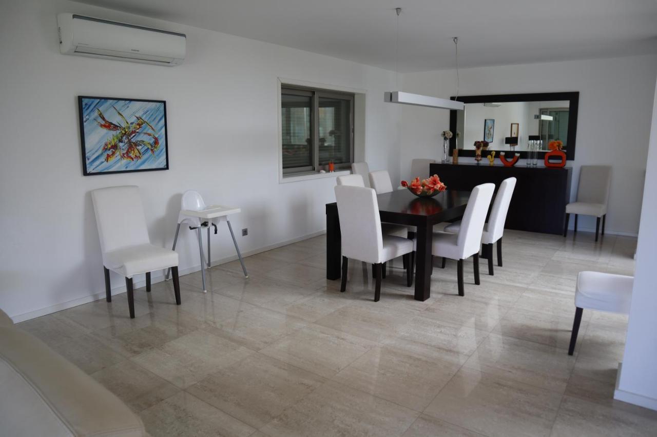 Villa Dos Salgados, 5Bdr, Beach Front, Near Salgados Golf Club Guia  Bagian luar foto