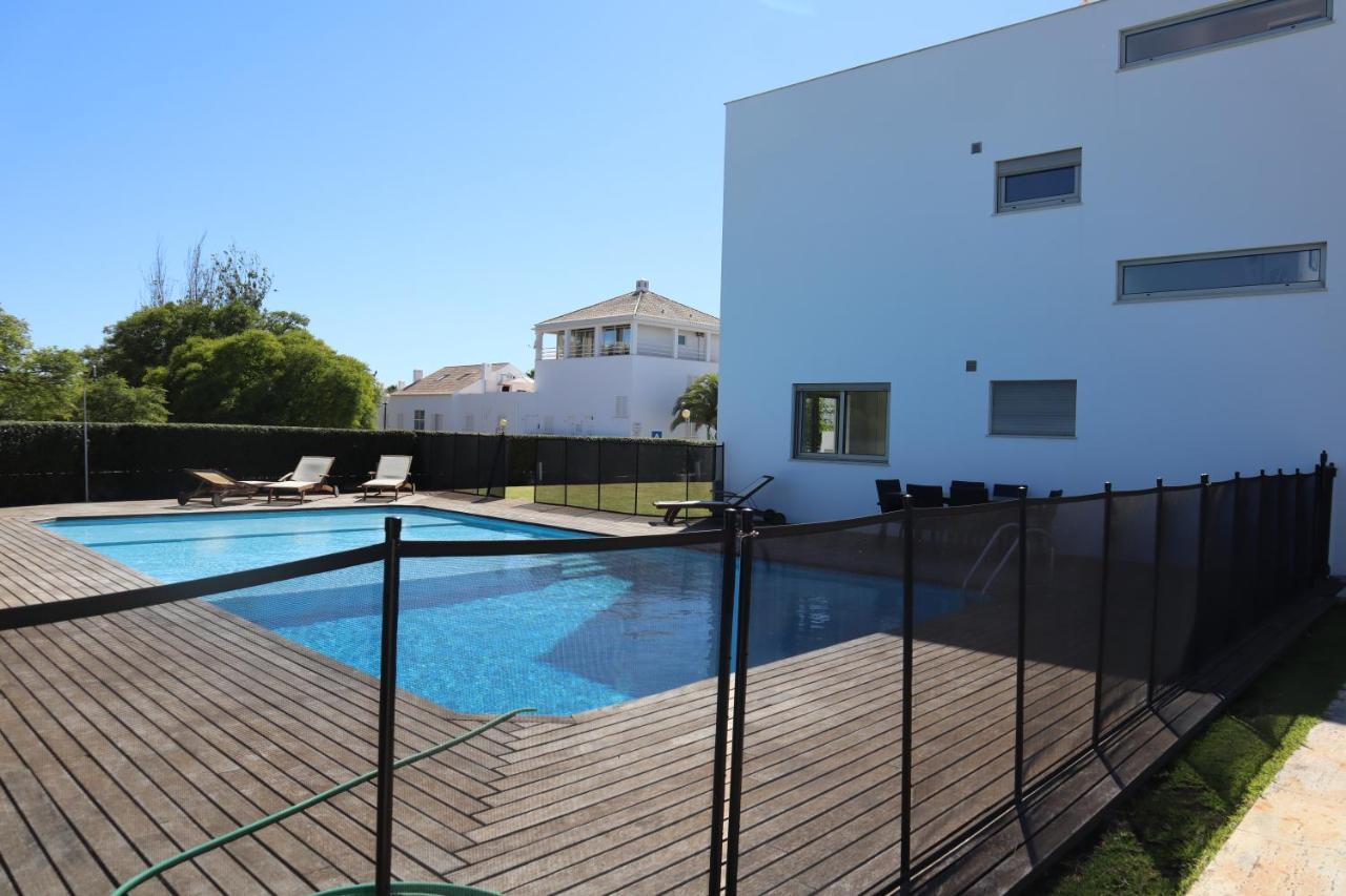 Villa Dos Salgados, 5Bdr, Beach Front, Near Salgados Golf Club Guia  Bagian luar foto