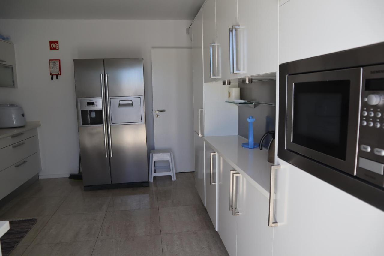 Villa Dos Salgados, 5Bdr, Beach Front, Near Salgados Golf Club Guia  Bagian luar foto