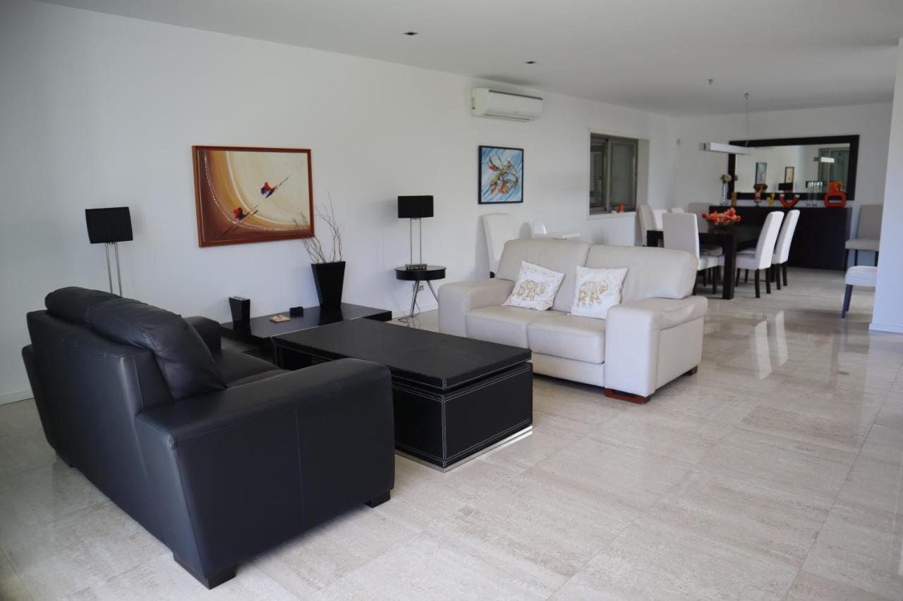 Villa Dos Salgados, 5Bdr, Beach Front, Near Salgados Golf Club Guia  Bagian luar foto