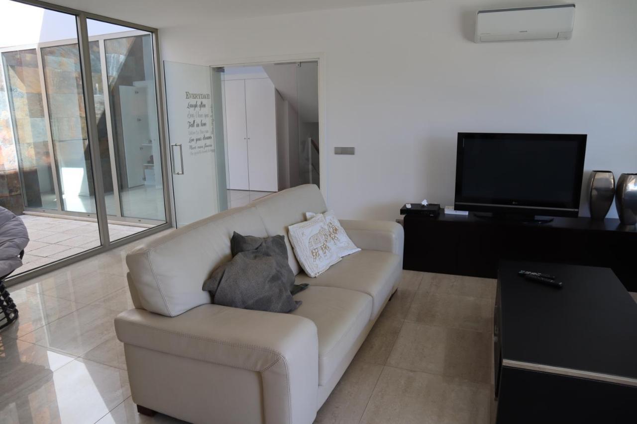 Villa Dos Salgados, 5Bdr, Beach Front, Near Salgados Golf Club Guia  Bagian luar foto